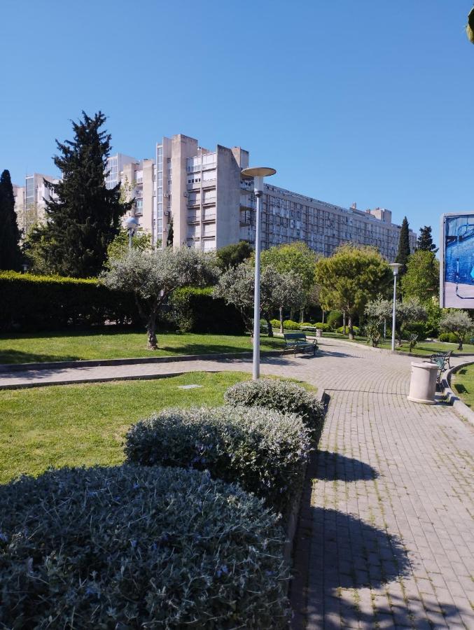 Appartement Bella Vista - Cozy With Easy Check-in And Free Parking *