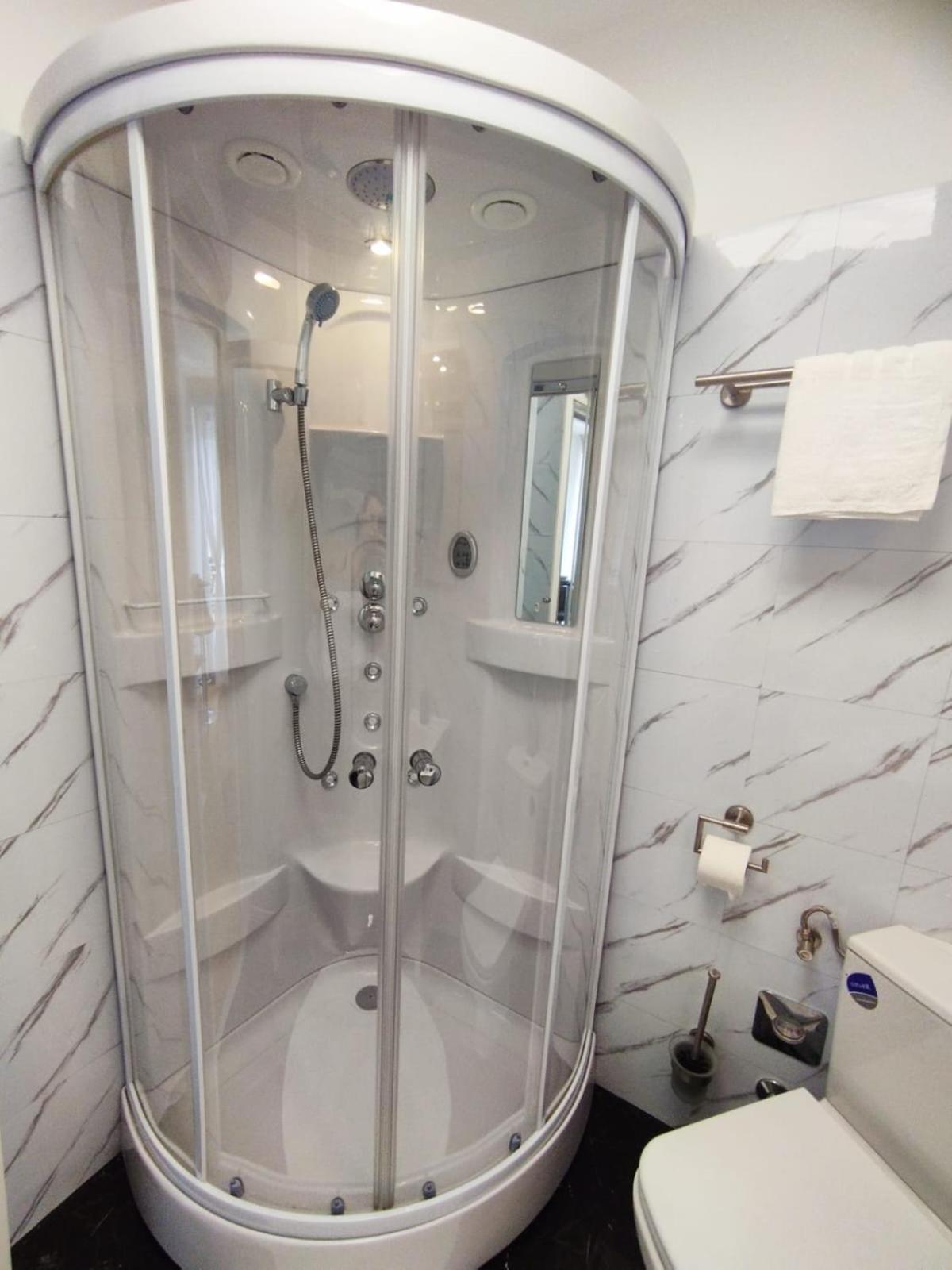 Appartement Bella Vista - Cozy With Easy Check-in And Free Parking *